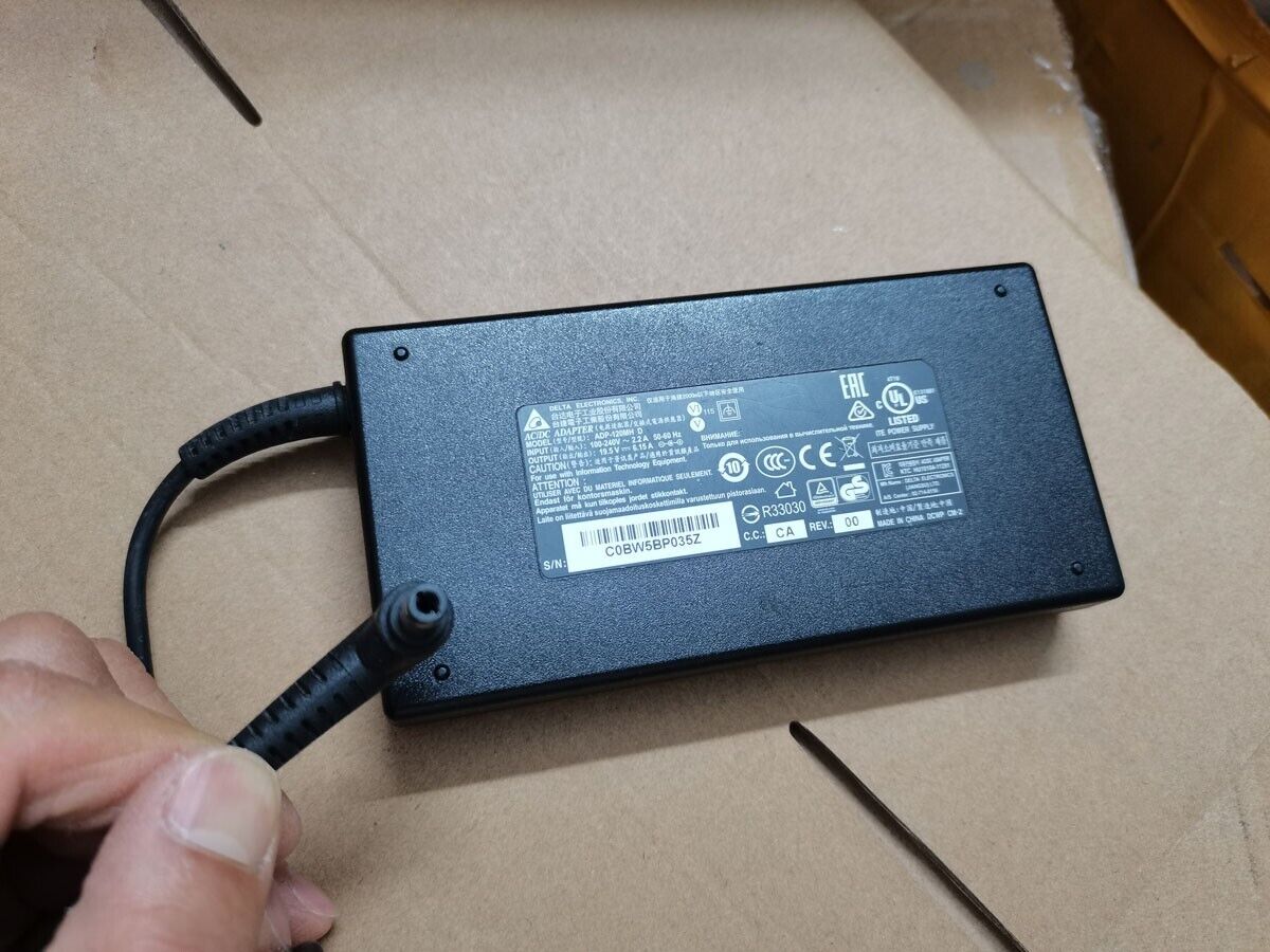 *Brand NEW*ADP-120MH D S93-0403240-D04 Genuine Delta 19.5V 6.15A 120W AC Adapter For Sager Clevo P15
